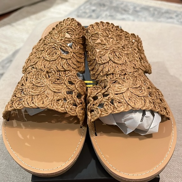 Karissa Tan Straw Woven Slide Sandals/NIB/9 - Picture 6 of 10